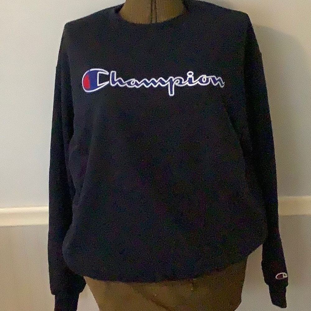 Men’s size XL Champion navy blue sweatshirt